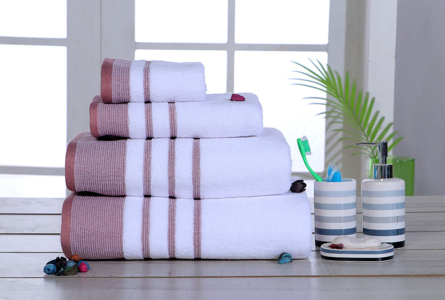 LetsDry 'Reinhert' Towel Combo |Set of 4| 1 Bath Sheet, 1 Bath, 1 Hand, 1 Wash